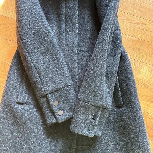 Zara winter coat 🖤 - Picture 4 of 6